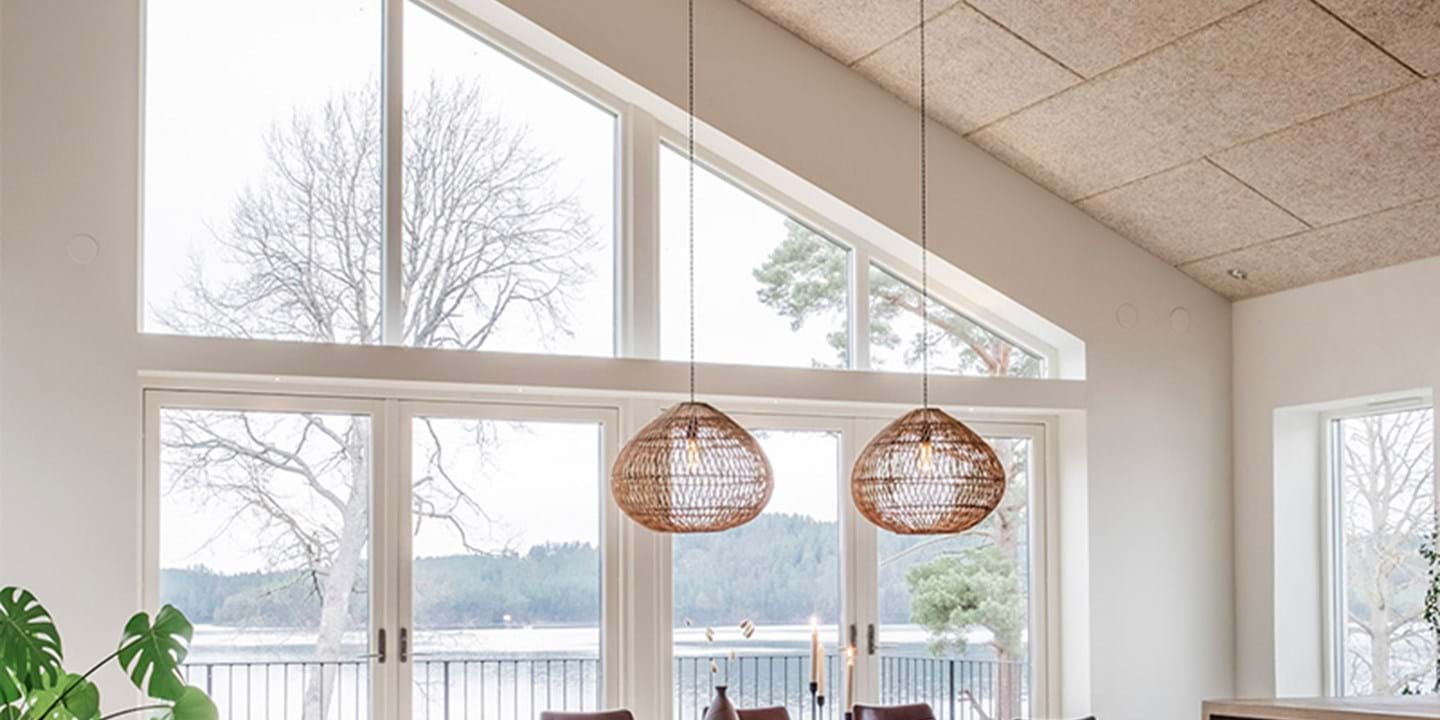 Acoustic wood wool ceiling in living room